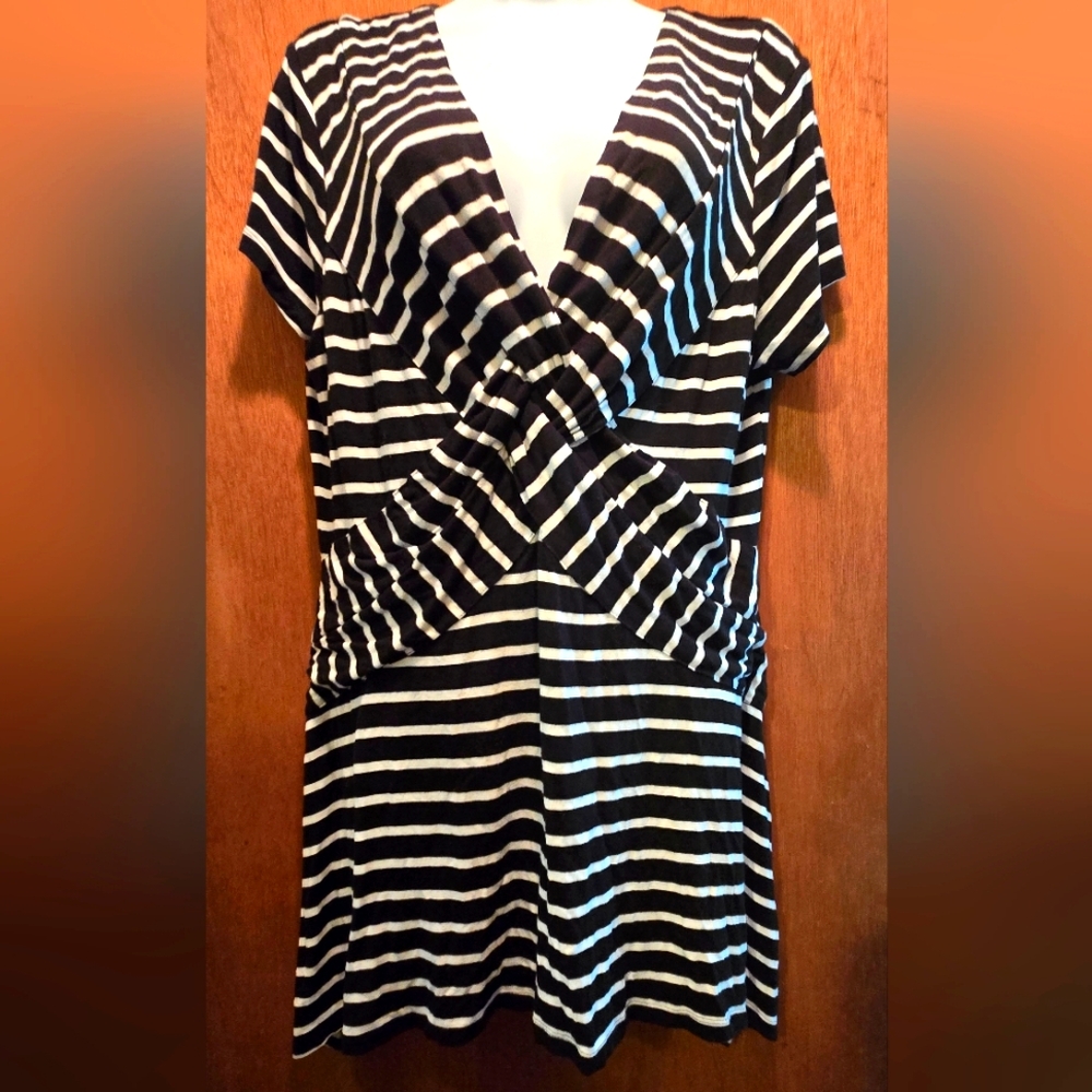 Cable & Gauge Black & White Striped Tunic SzL - Picture 1 of 7